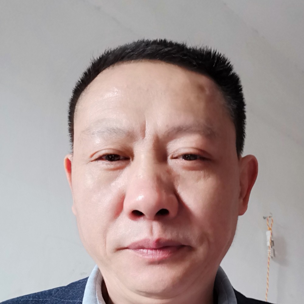 学姐笑着急的照片