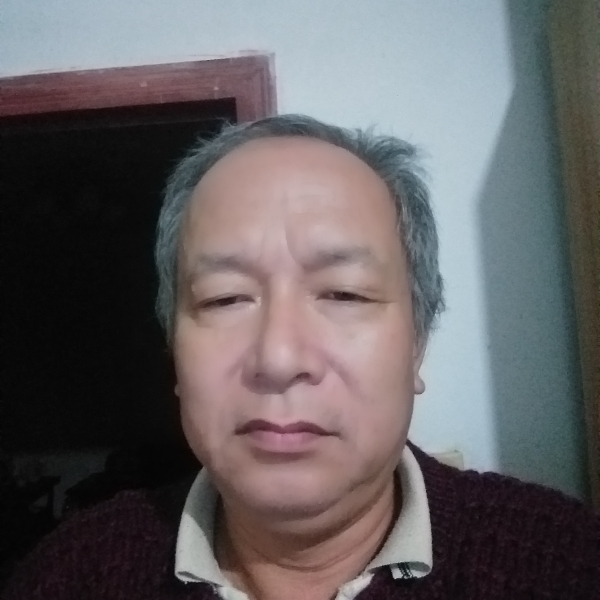 漫步下路的照片