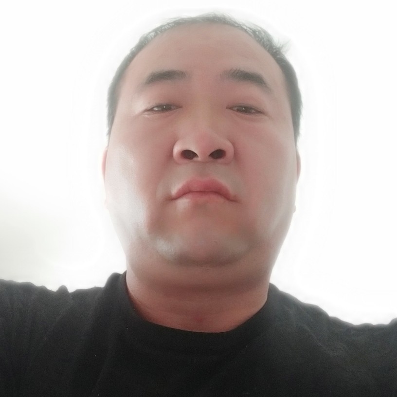 帆布鞋向诚心的照片