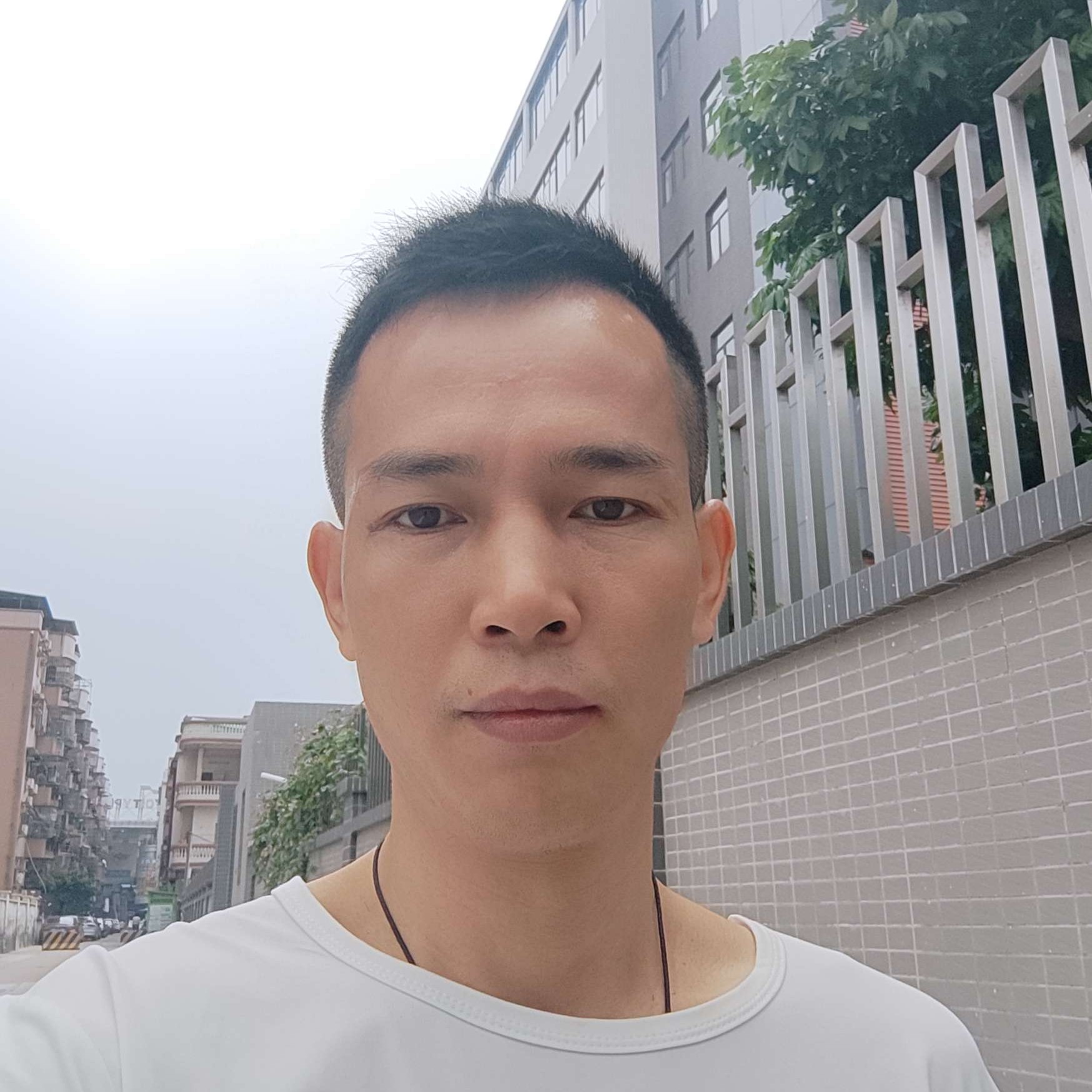 北上广相信爱情的照片