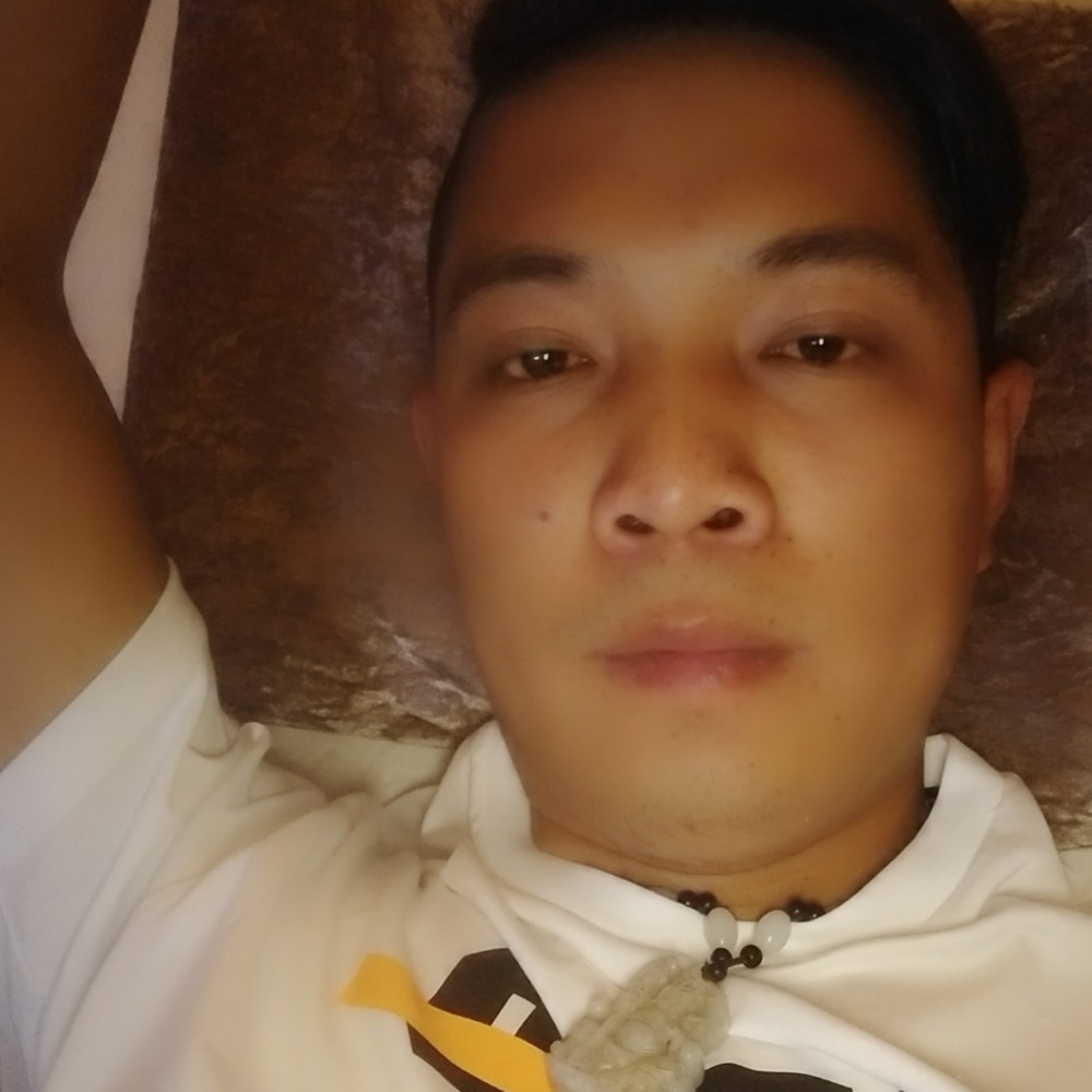 宇少爷的照片