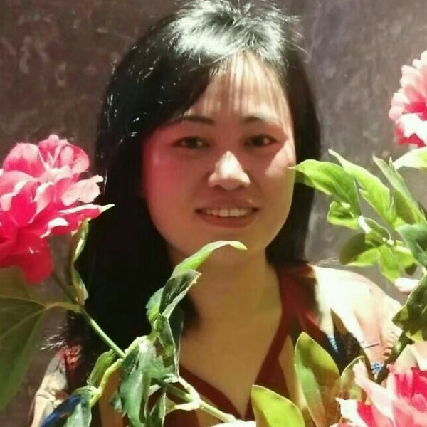香水谦让的照片