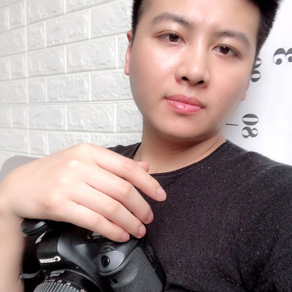 香蕉牛奶香蕉苹果的照片