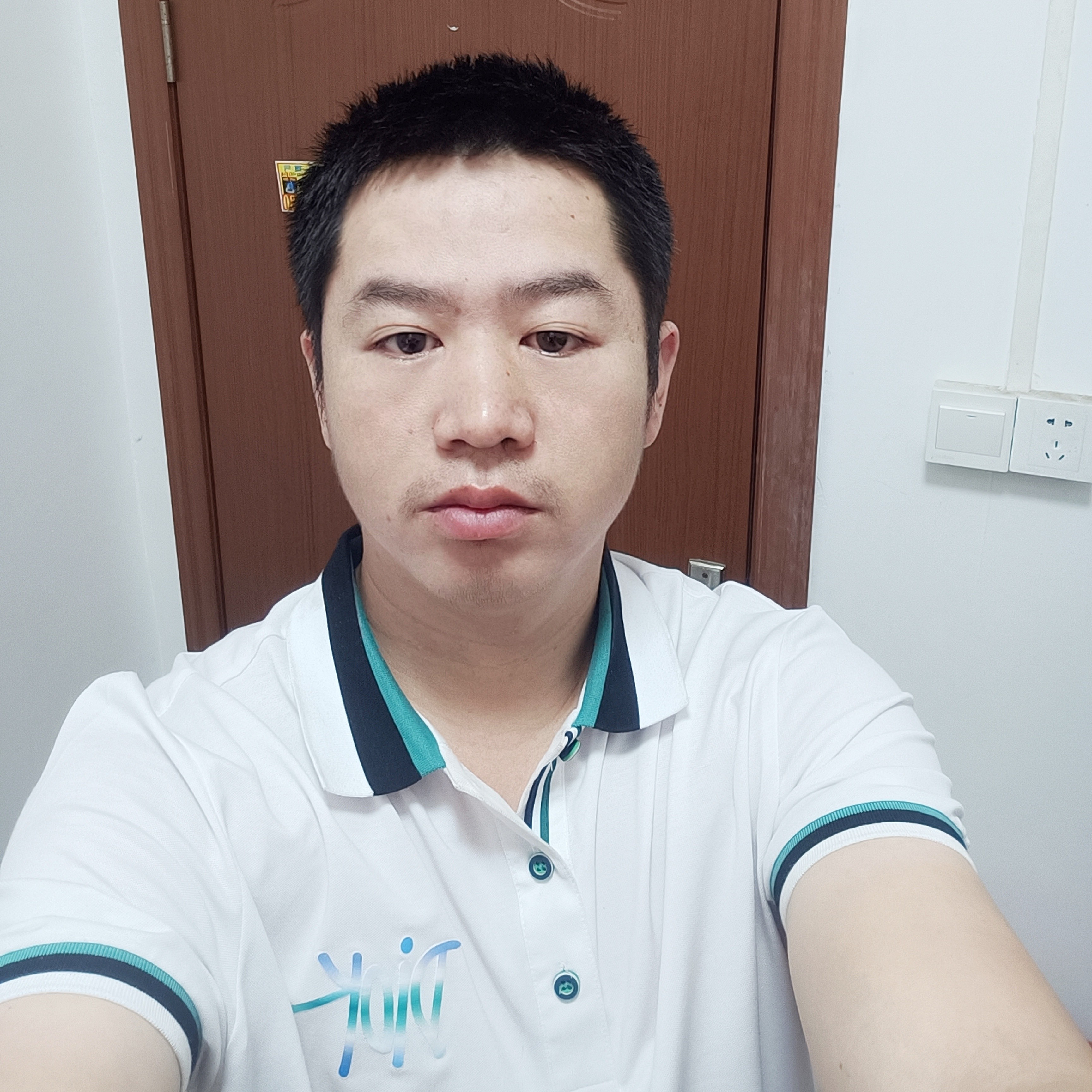 黄豆给激昂的照片