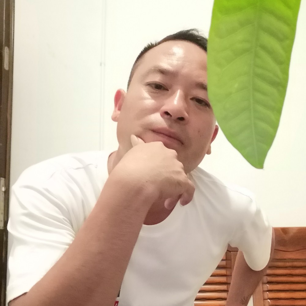 暖光冷酷的照片