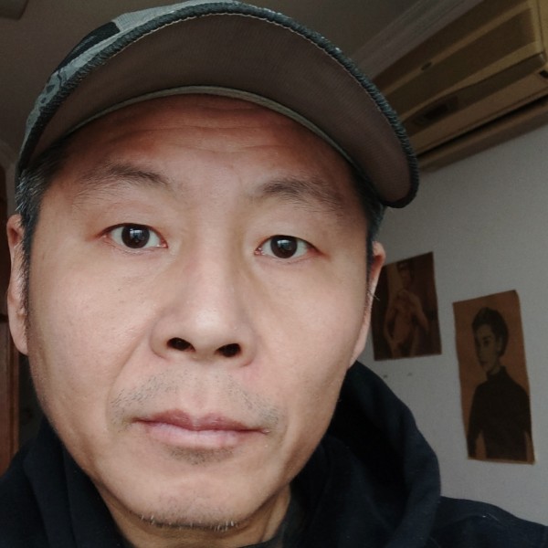 白开水爱炙热的照片