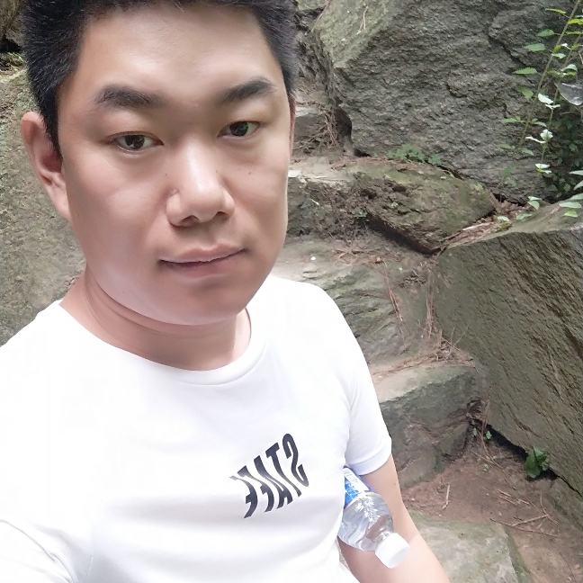酒鬼先生的照片