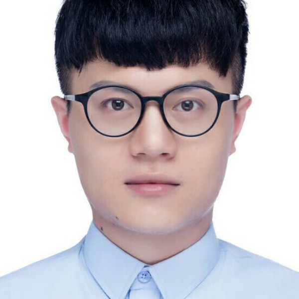 胡子小江的照片