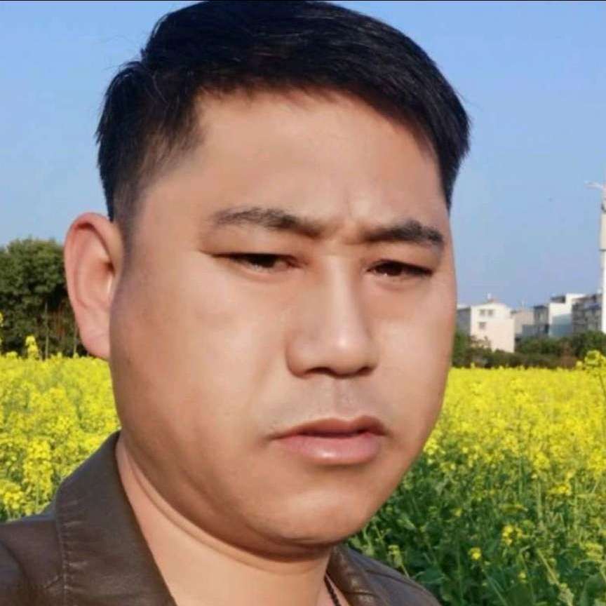 哭泣拾忆裙子的照片