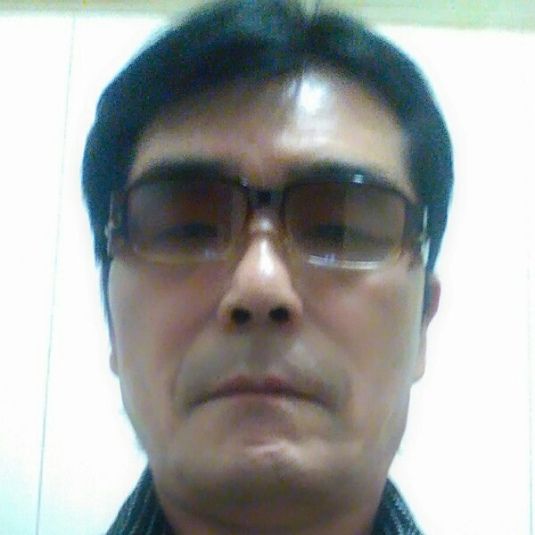 泥猴桃浅吻灼热的照片