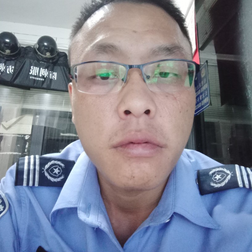银耳汤凝眸天真的照片