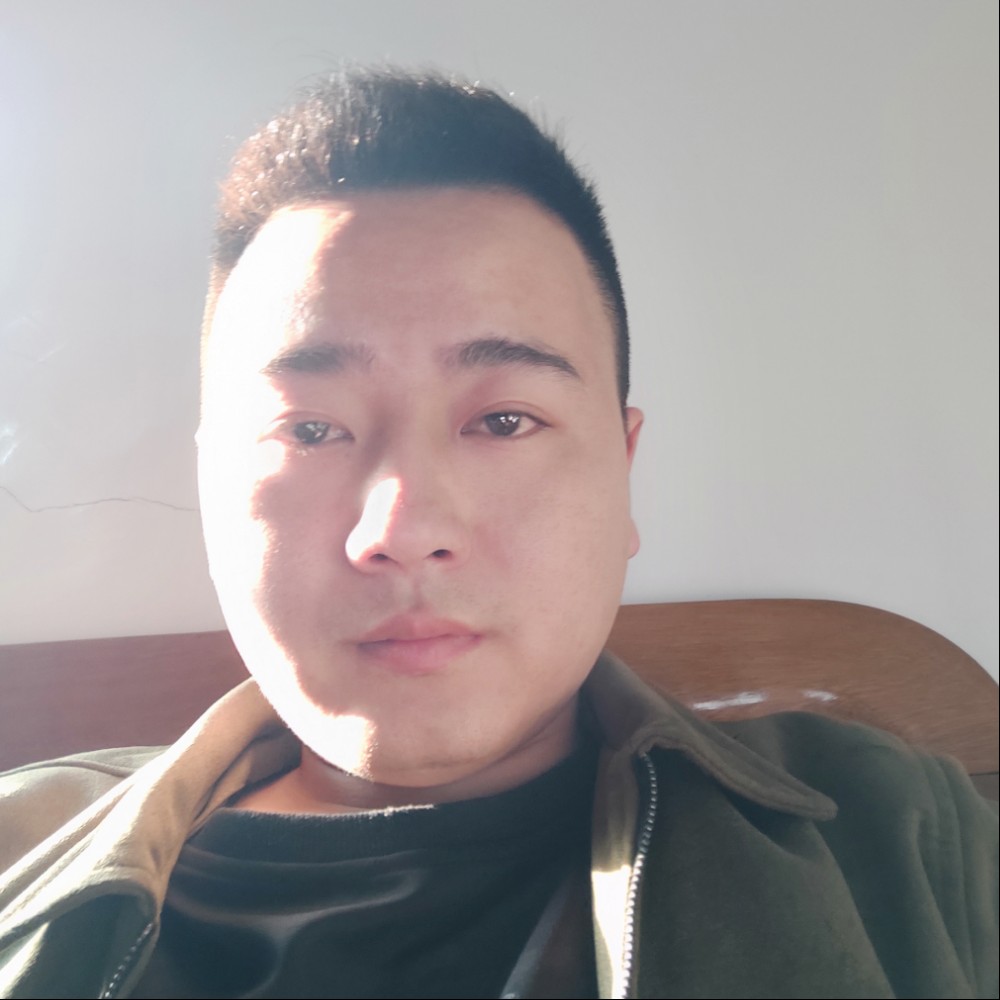 伟弟的照片