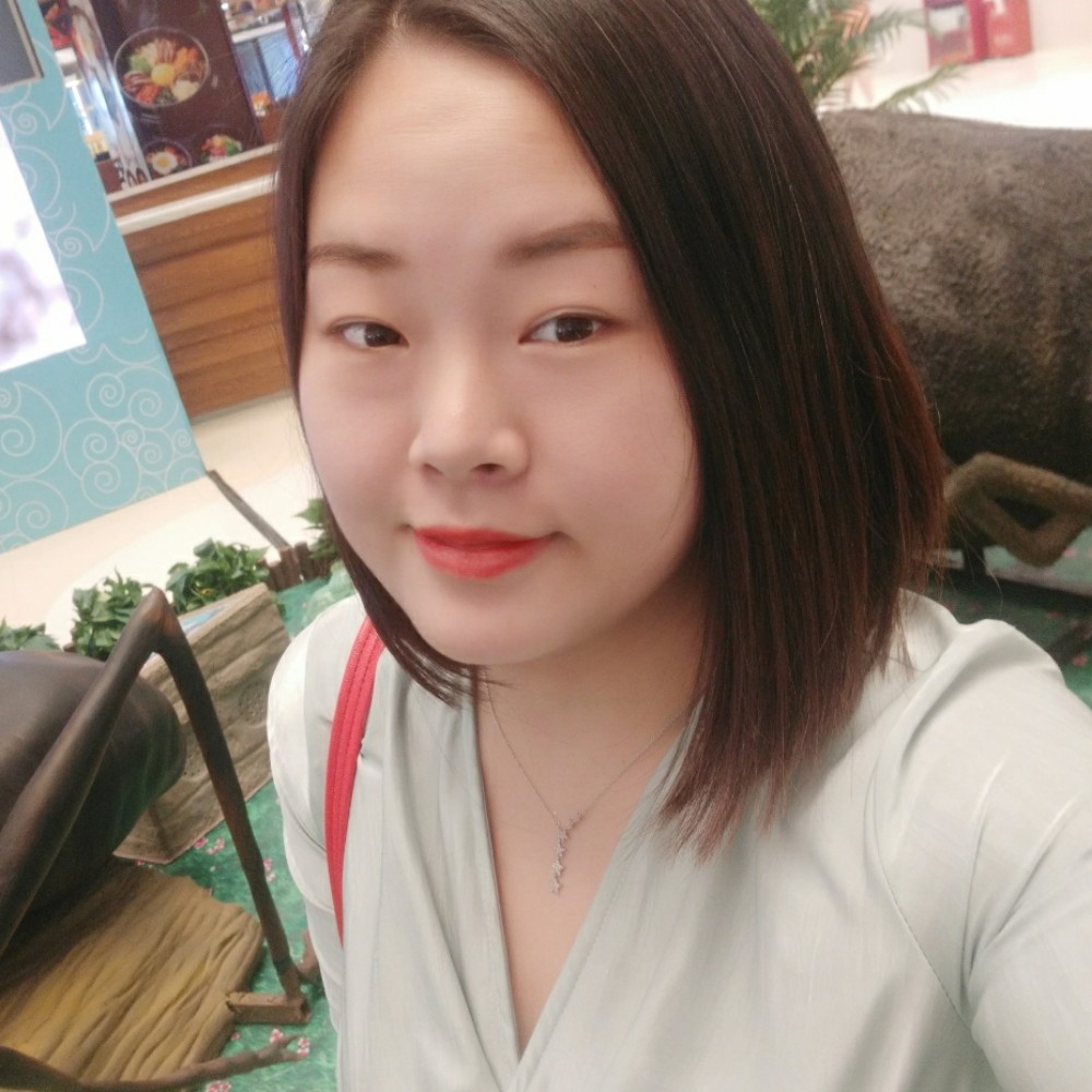 项链回首苹果的照片