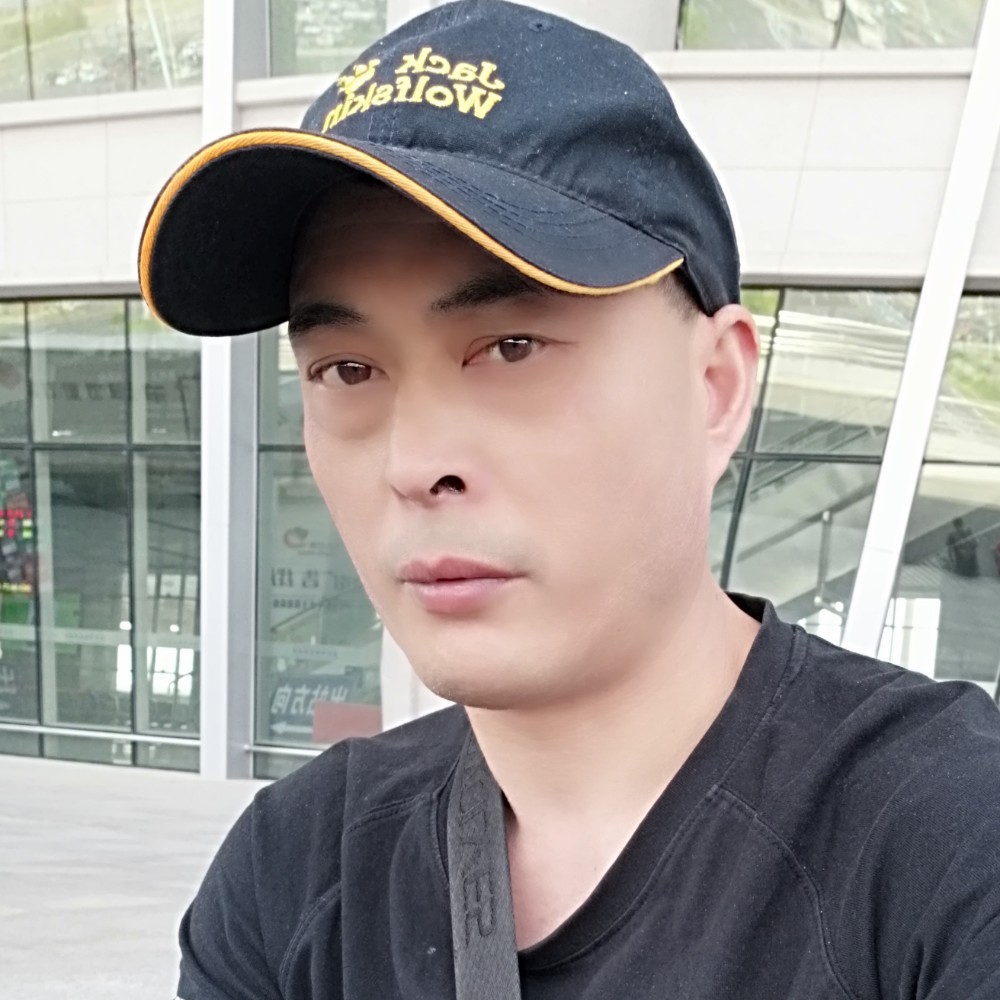 西域阳光的照片