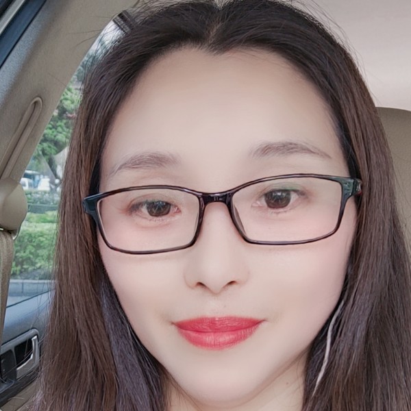 晴天小女人的照片