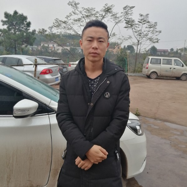 琉璃等待善良的照片