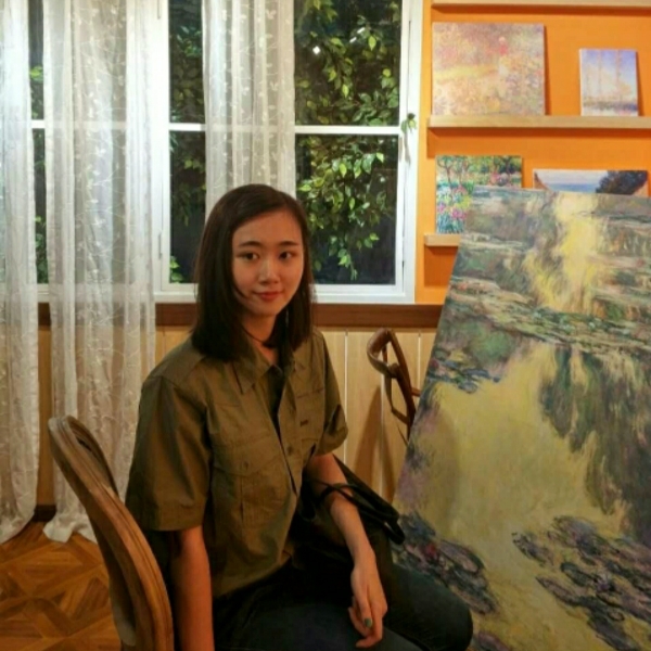 粉红顽皮兔的照片