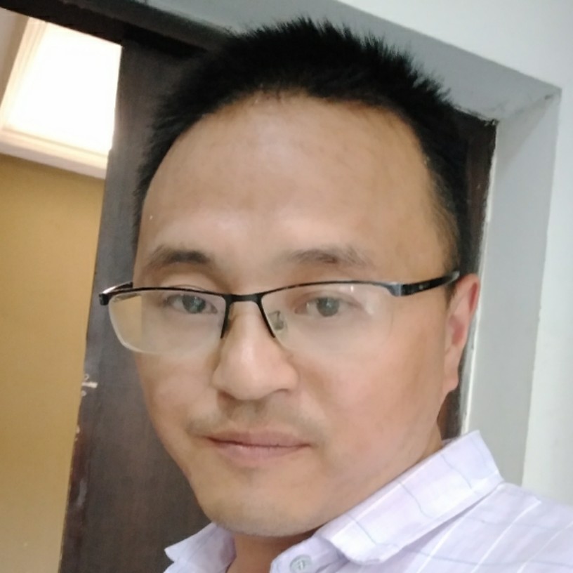 樱花下的眼泪的照片