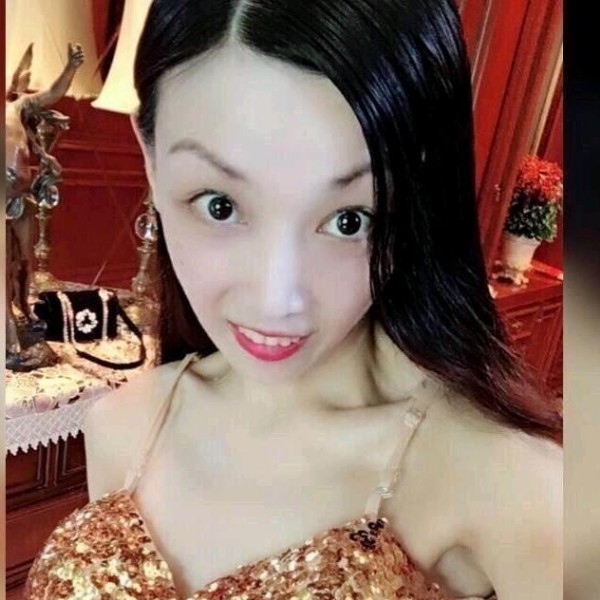 天秤座女的照片