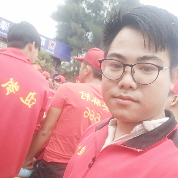 超爱篮球的照片