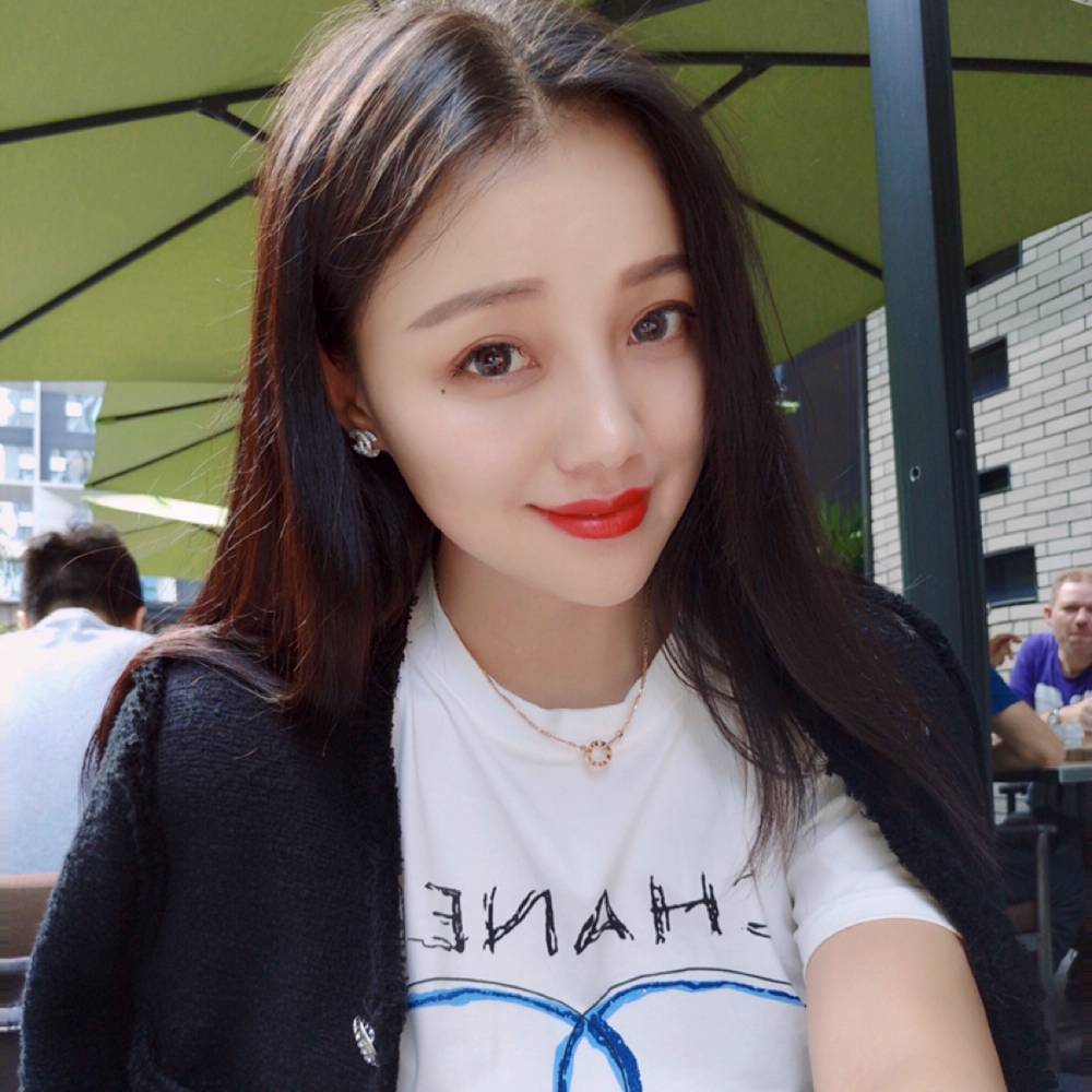 妮妮妮妮妮的照片