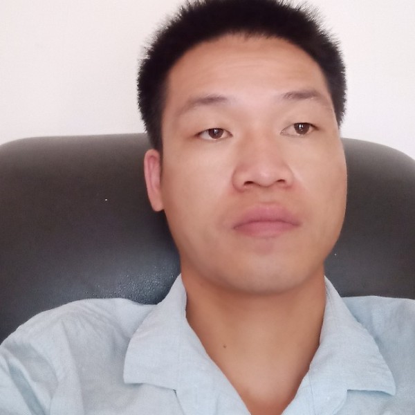 平常的煎饼的照片