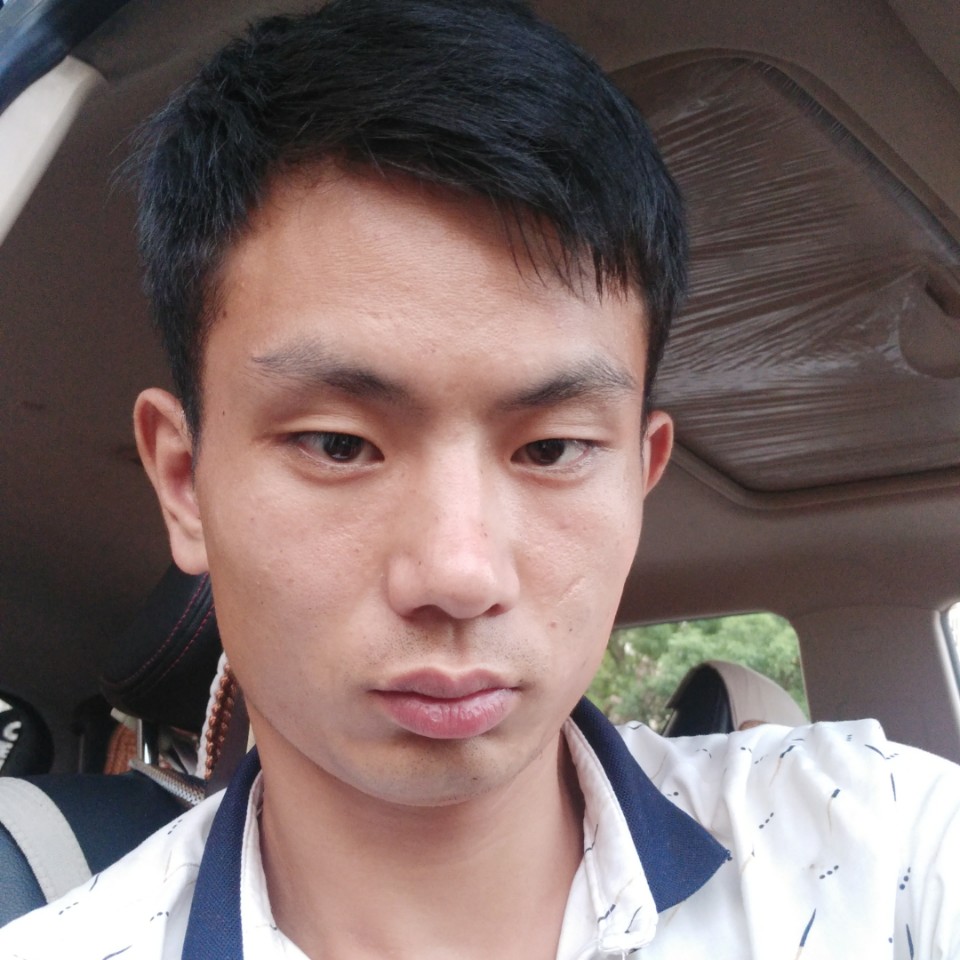 大意飞机的照片