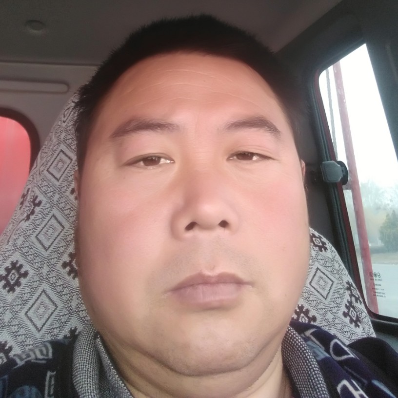 好男人交友约的照片