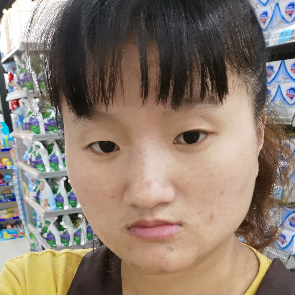 蘩藜和贤惠的照片