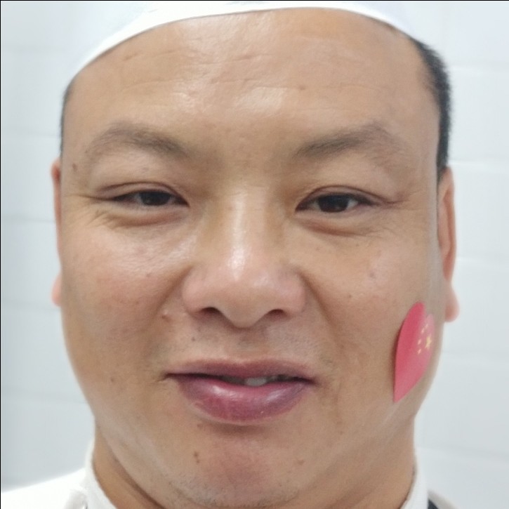胖子黎明的照片