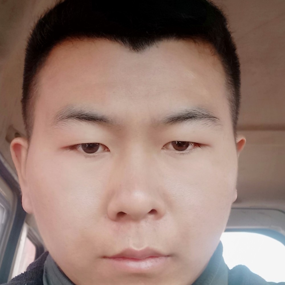 杨自超的照片
