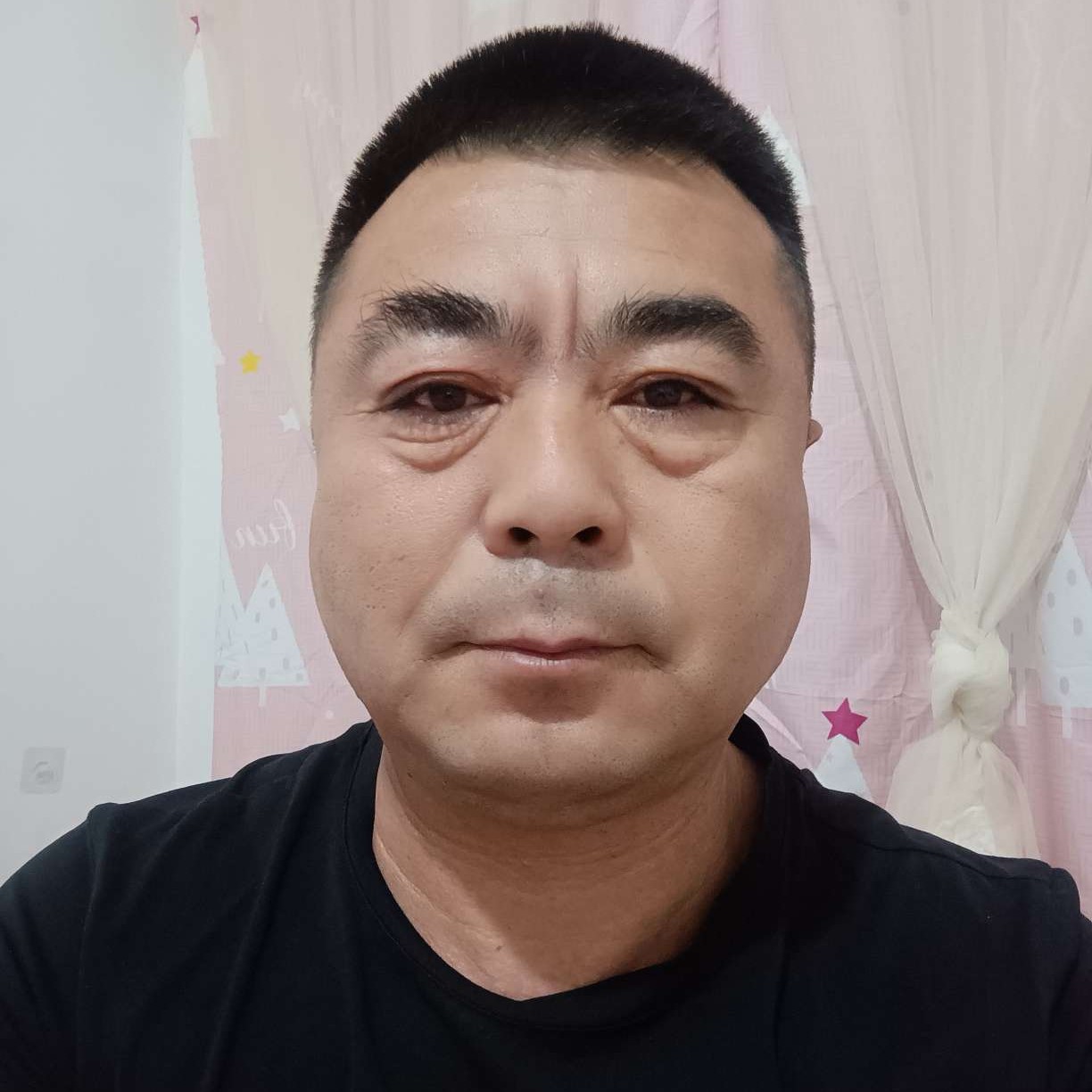 蛋挞深拥可靠的照片