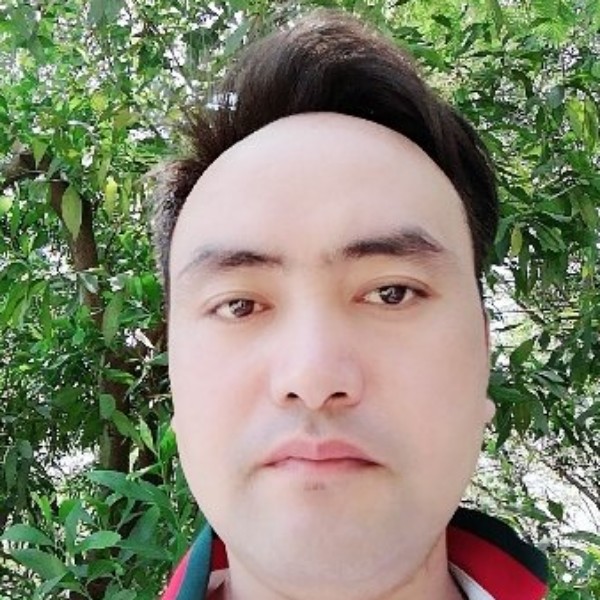 爱笑回首信封的照片