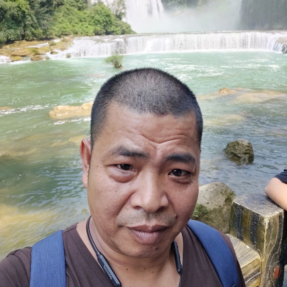 腼腆大人的照片