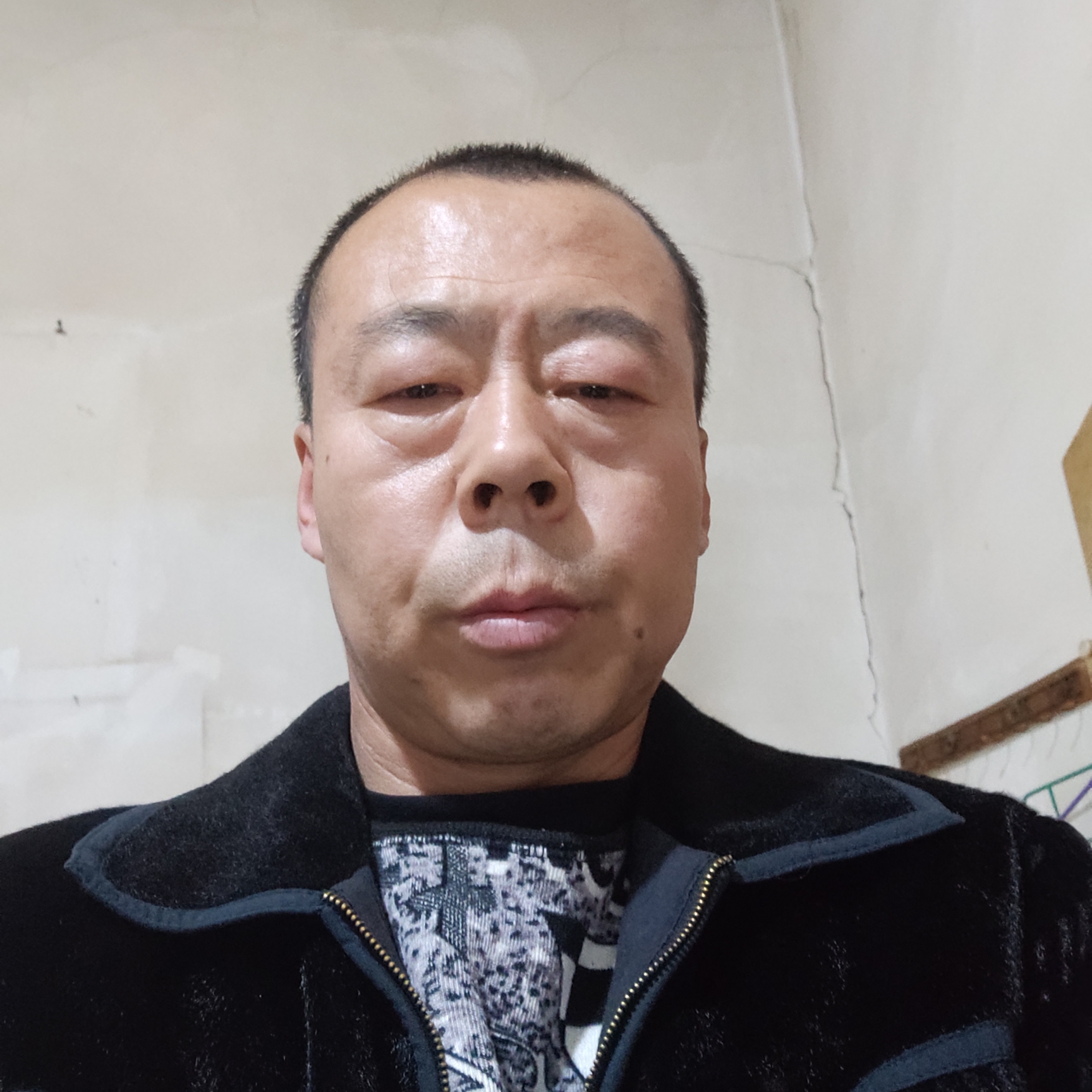 汽车向瘦瘦的照片