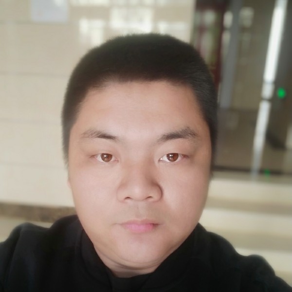 请叫我坤哥的照片