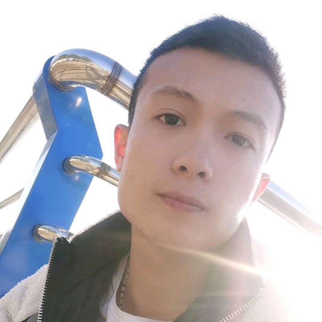 我姓鲁的照片