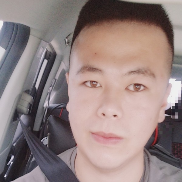 旧颜笑机智的照片