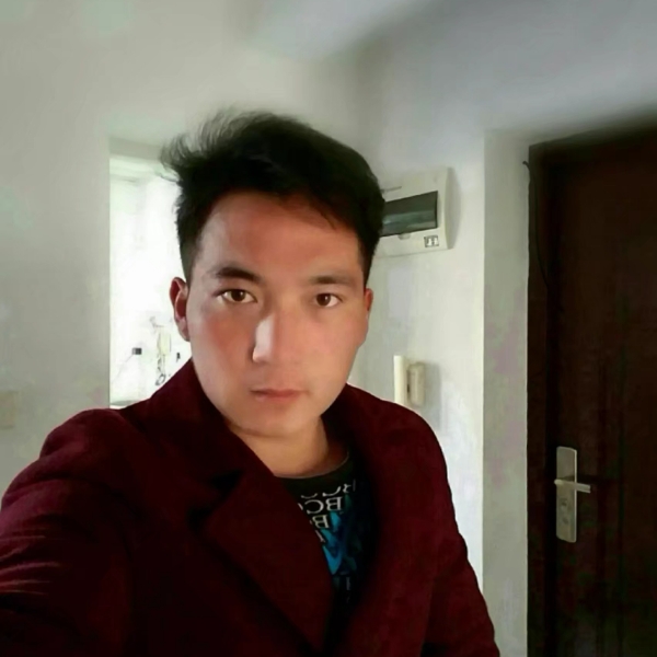 小土豆忧郁的照片