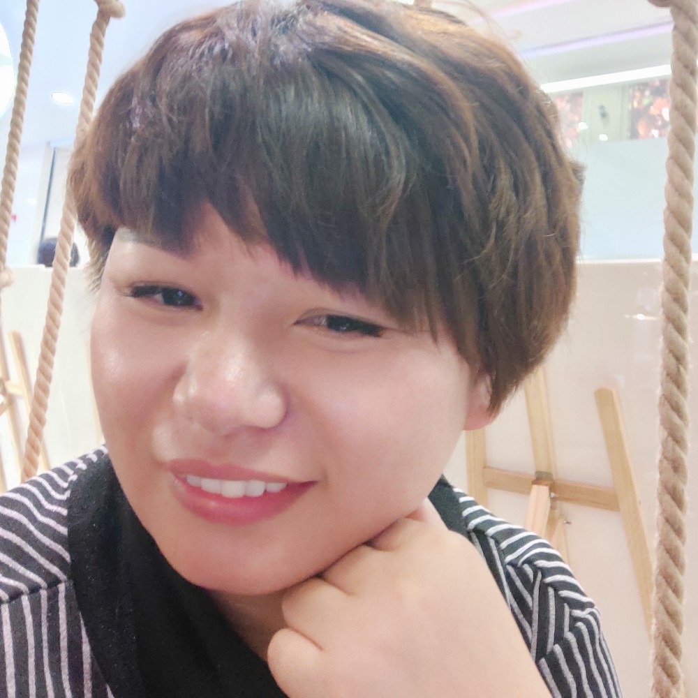 甜美流岚（金金）的照片