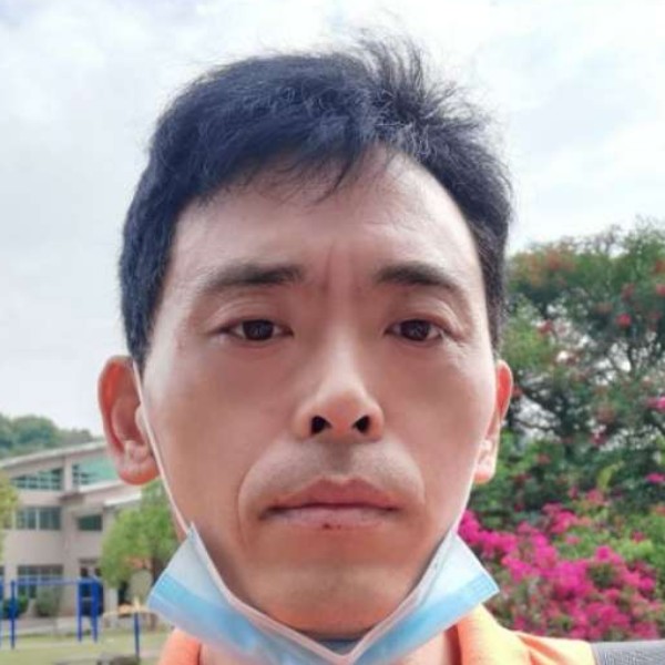 阿龙今生的照片