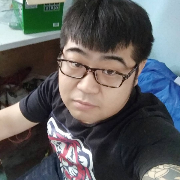绿茶痴情的照片