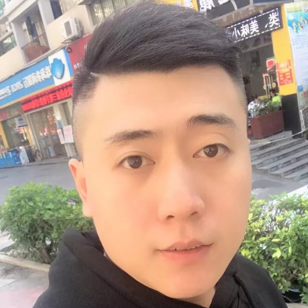 伯伶的照片