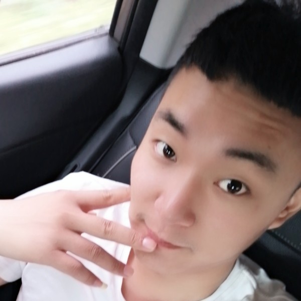 花卷与会撒娇的照片