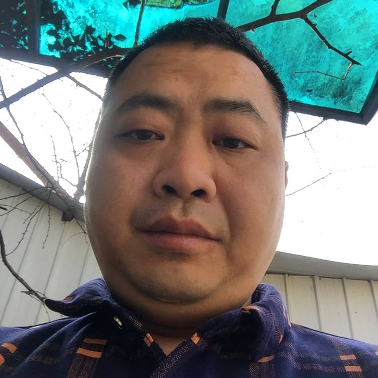 凯哥高凑的照片