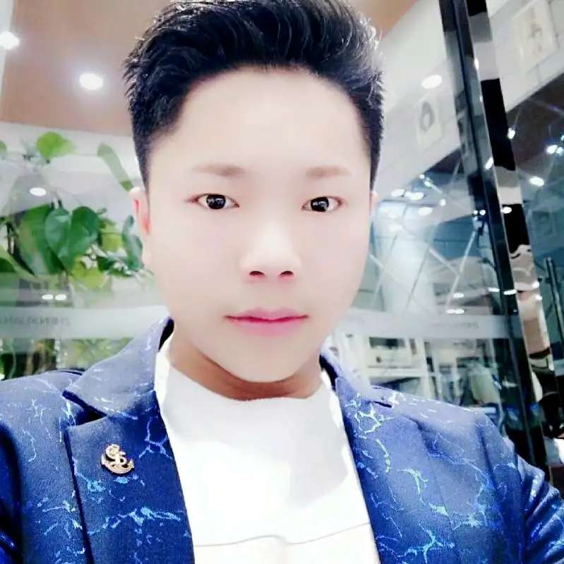 差一页的完美的照片