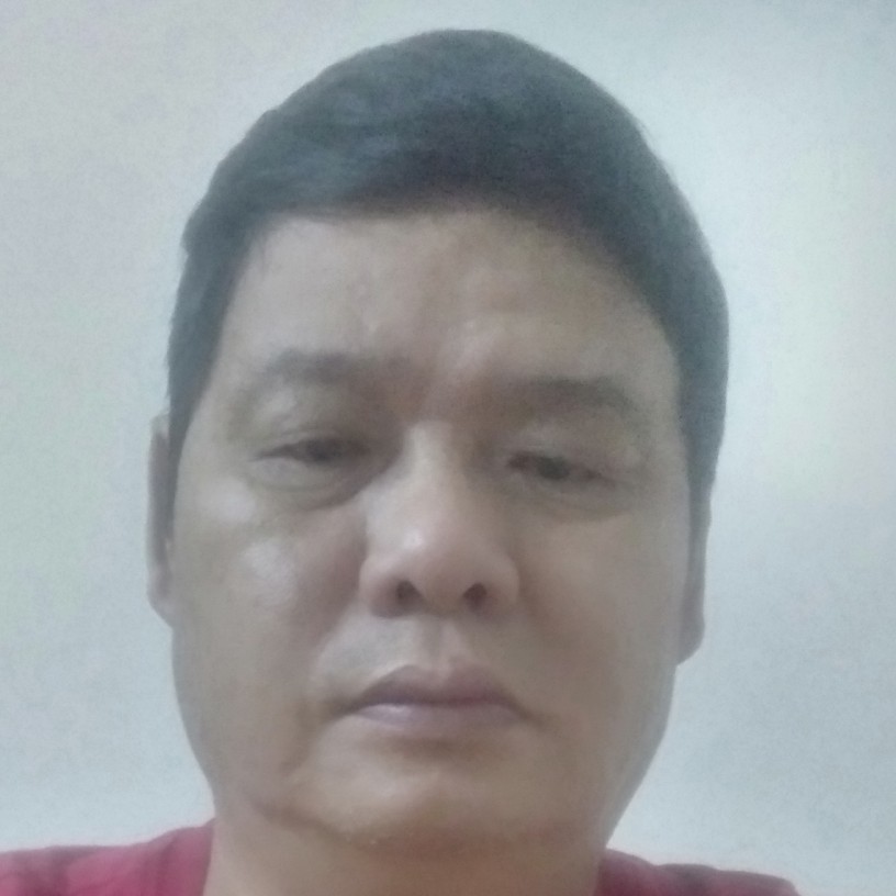 欢喜笑滑板的照片