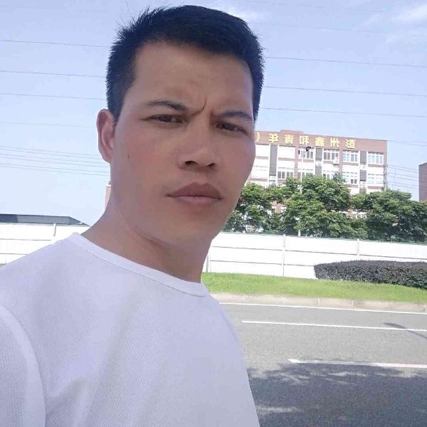 万宝路迎多情的照片