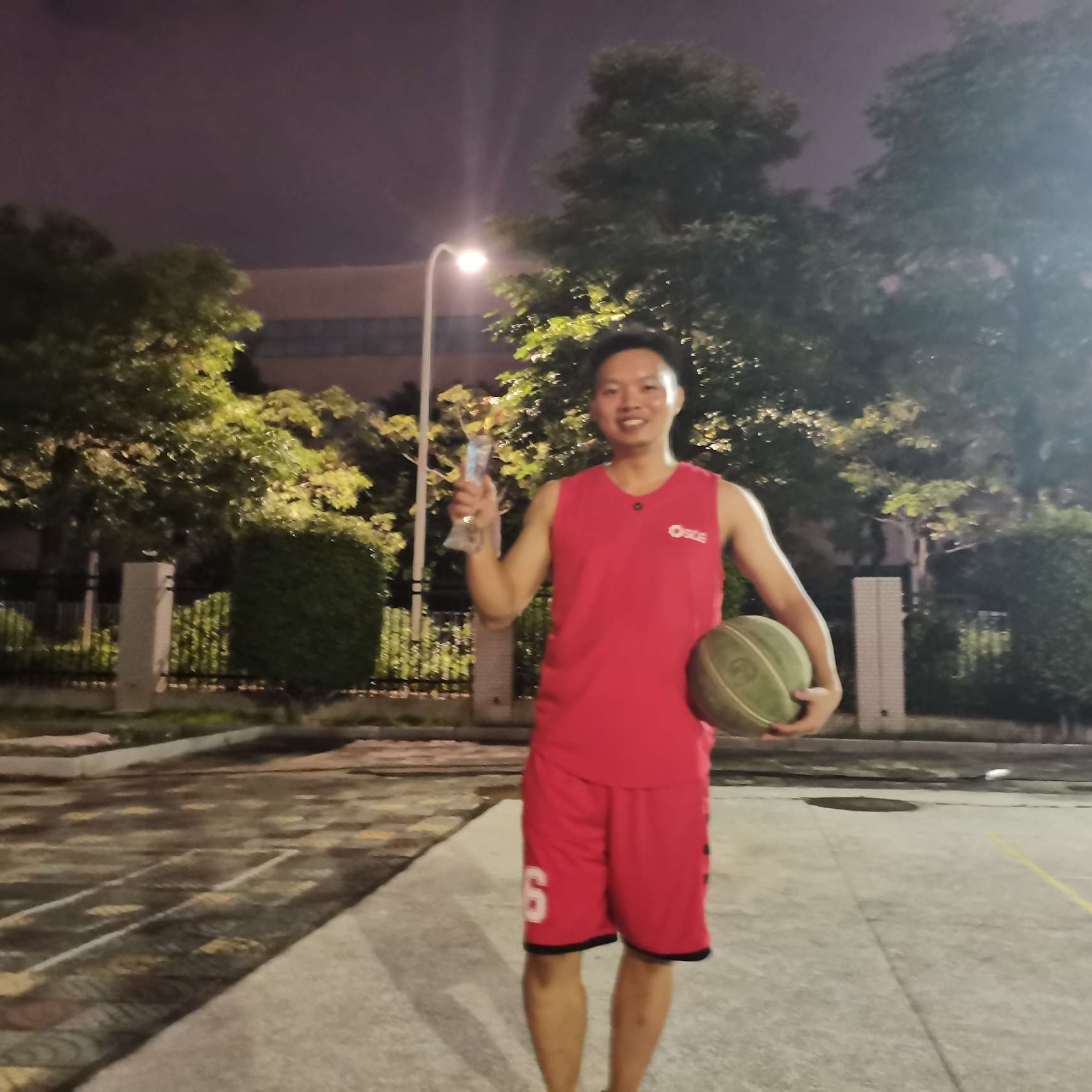 隐形眼镜的照片