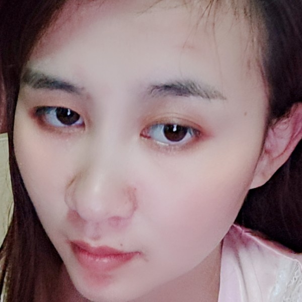 傻瓜的一生微笑的照片